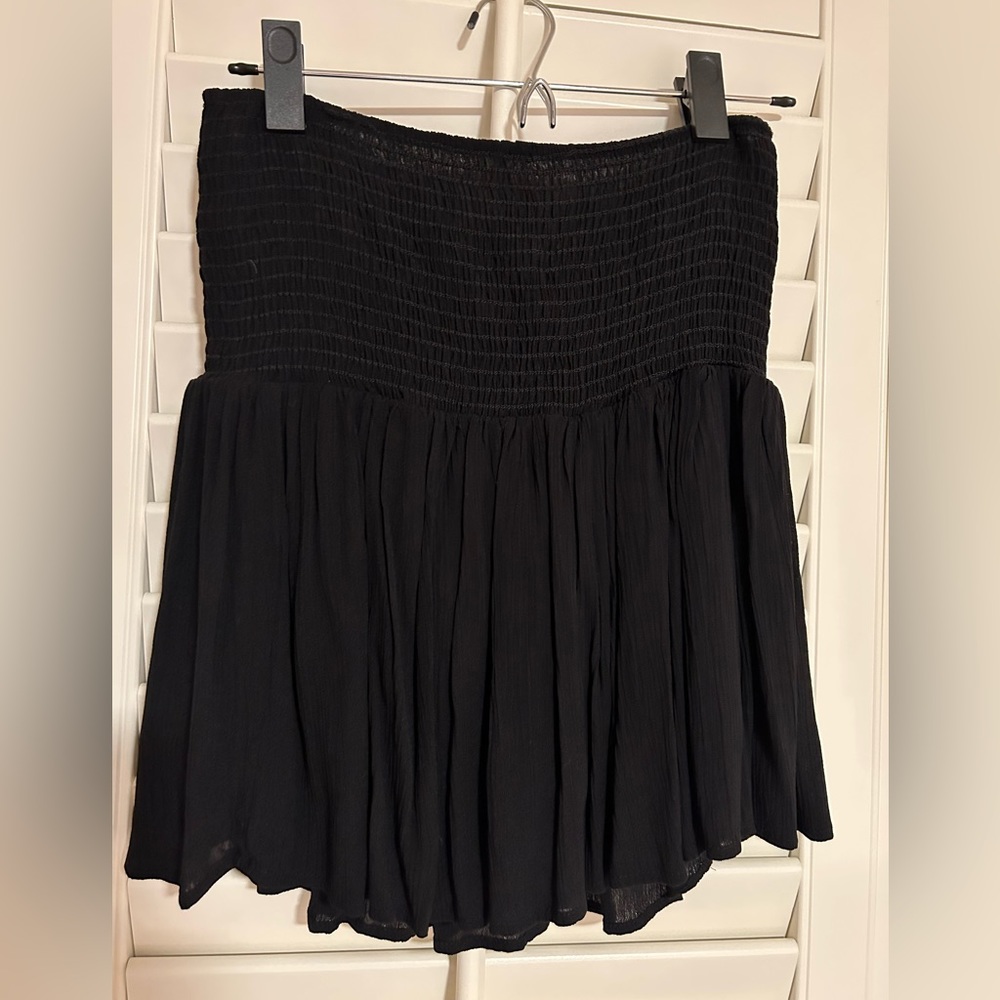 Shop Talulah black skort